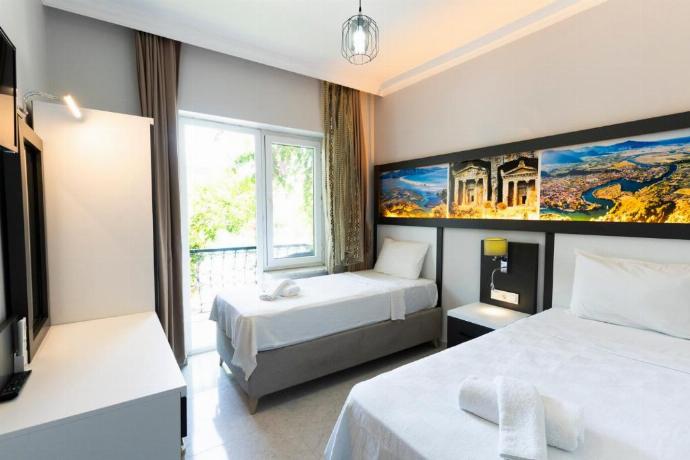 Twin Room With Balcony
