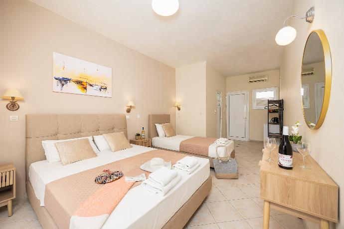 Triple Room With Garden View